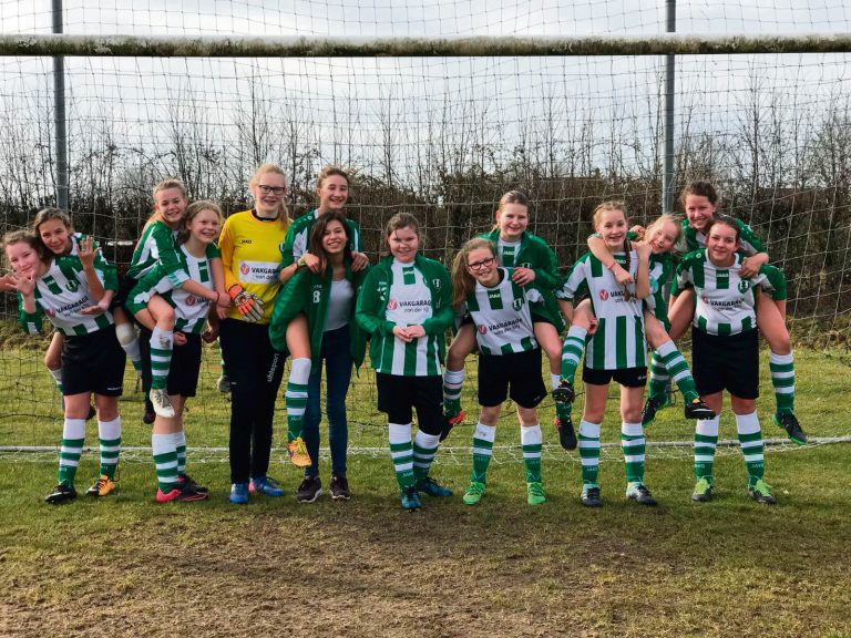 Gerard Verhoeff geniet bij MO13-1: ‘De trainingsopkomst is hoog en het plezier groot’