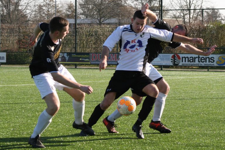Lekkerkerk verliest van efficiënter DVO’32
