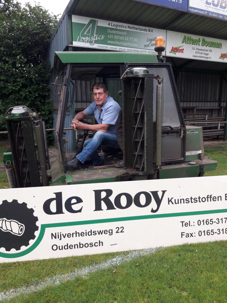 CvdW: clubicoon Jan Hultermans