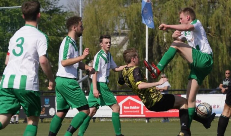 FC Vlotbrug kan de boerenkar optuigen