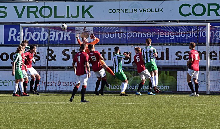 FC Rijnvogels gaat op bezoek bij Xerxes/DZB