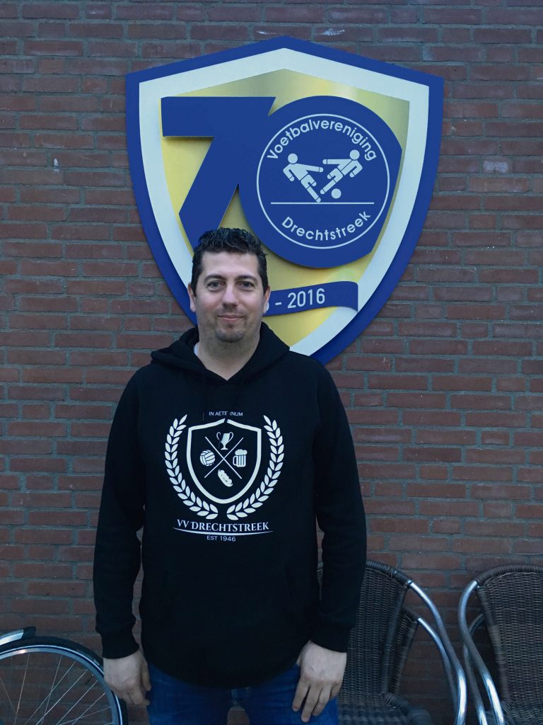 Mark Stoevenbeld: Sfeermaker en regelaar