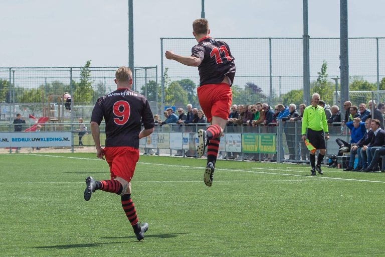 Koploper in laatste minuut naast Papendrecht