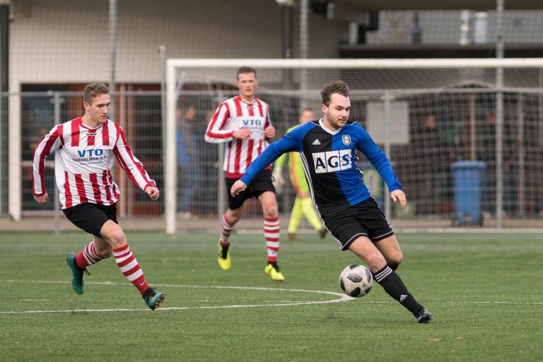Regelmatige overwinning Pelikaan 1