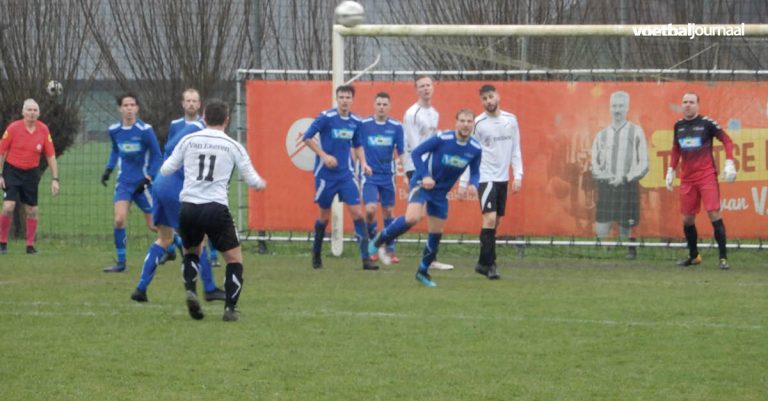 S.V. Capelle wint bij Vuren
