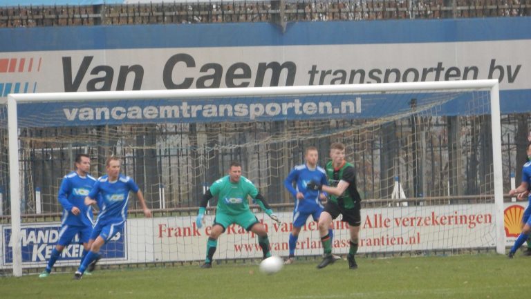 S.V. Capelle wint overtuigend van RFC