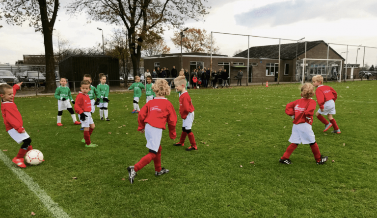VV Wernhout leert kinderen meer dan voetbal