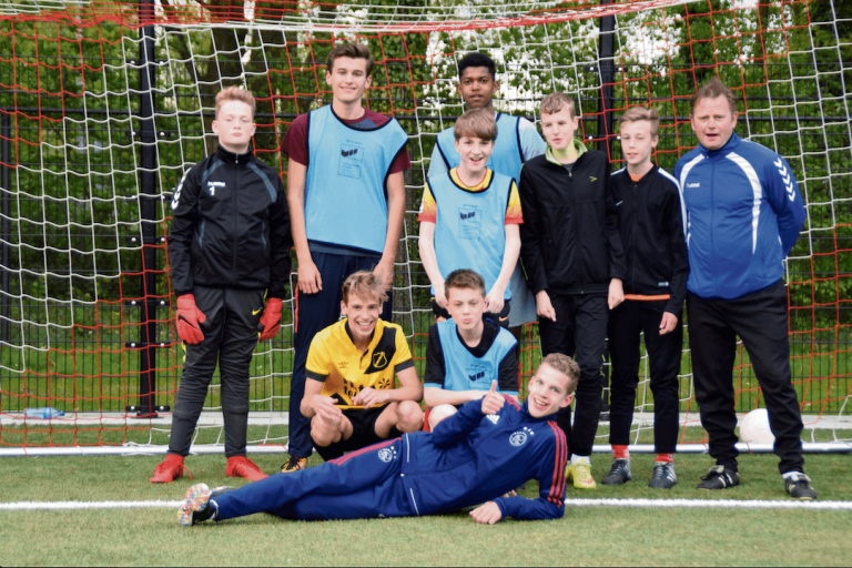 ‘Madese Boys drijft op dit soort vrijwilligers’