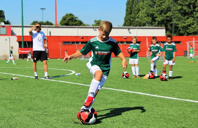 Train komende zomer als een Feyenoord-speler bij s.v. Walcheren! 