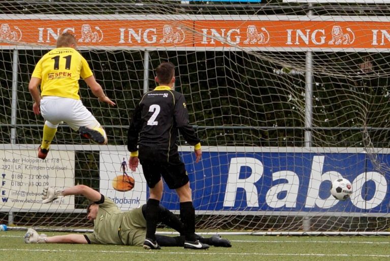 Spirit begint met overwinning aan de competitie: 5-2