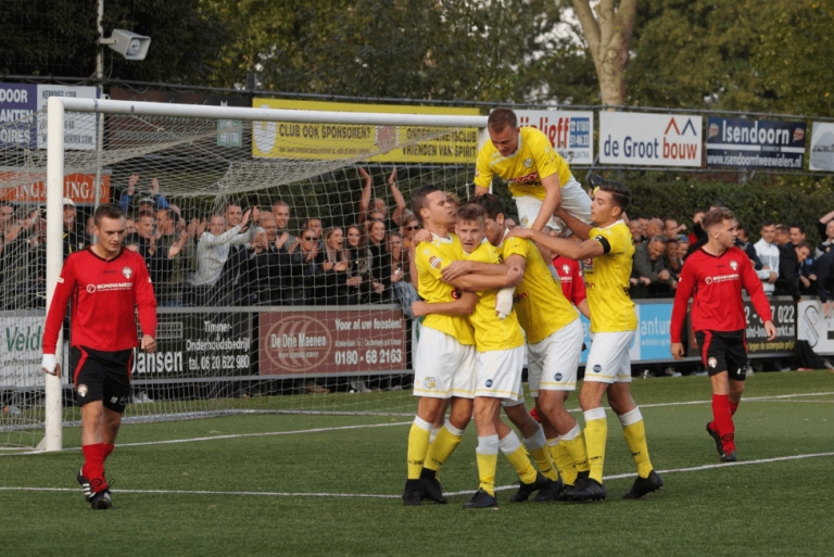 Spirit met 10 man toch nog naast DCV