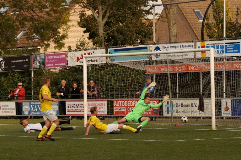 Spirit wint topper tegen Nieuwenhoorn