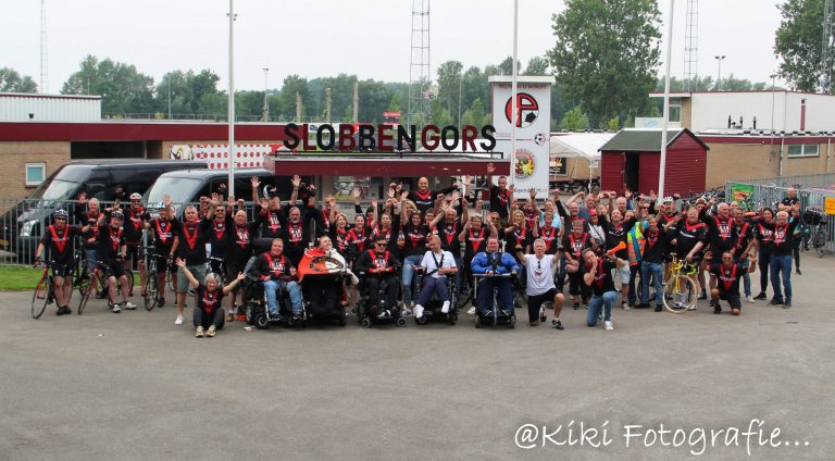 Bij VV Papendrecht trapt de Bende van Duchenne ruim € 8.000 bij elkaar