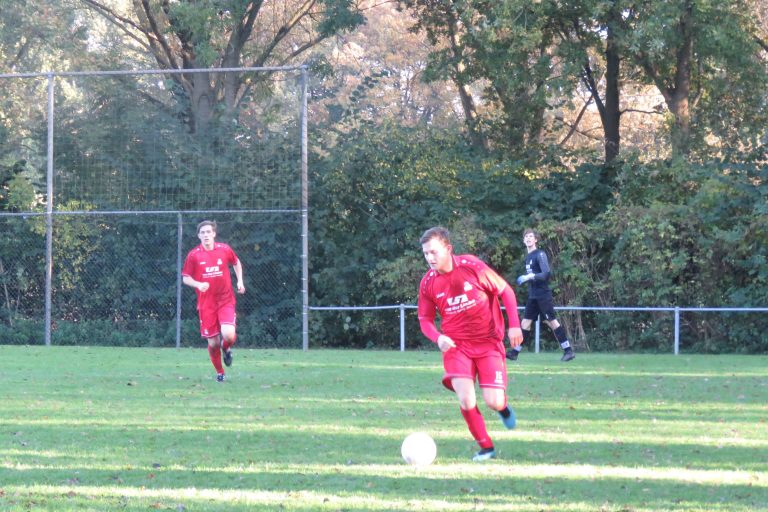 Lastige wedstrijd levert RWB Periodetitel op.