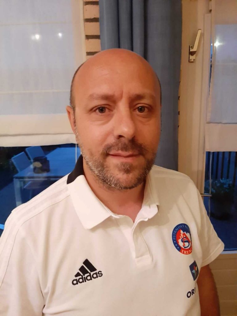 Natalino Storelli mist het voetbalveld nu al: ‘Ik moet wachten’