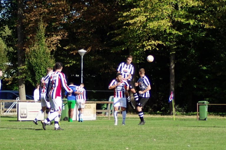 Wervelend begin van de competitie voor VV Oosterhout Zaterdag 1