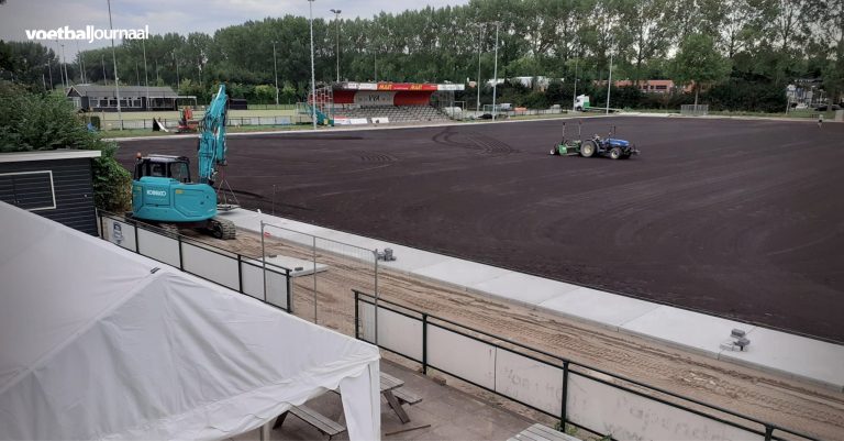 Voortgang kunstgrasveld bij vv Alblasserdam