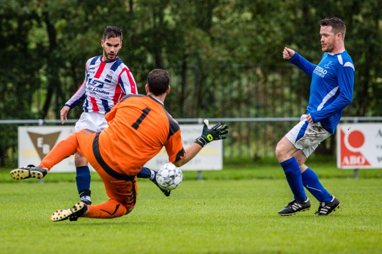 RWB zit dicht tegen het winnen van eerste periode aan.