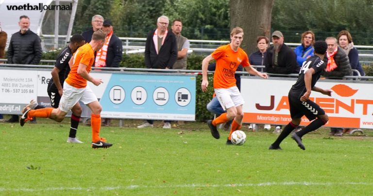 Moerse Boys weet zich geen raad met tiental Silvolde