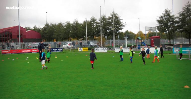 Corona Jeugdtoernooi bij R.W.B. met 30 teams