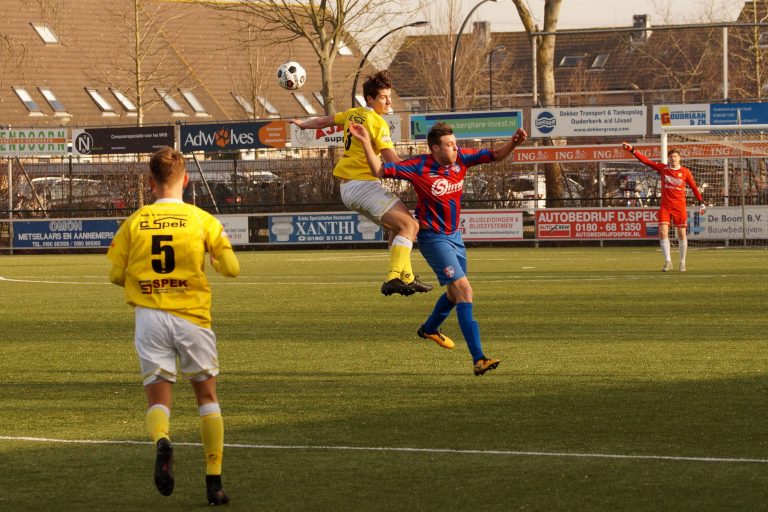Spirit knokkend met 10 man naar overwinning
