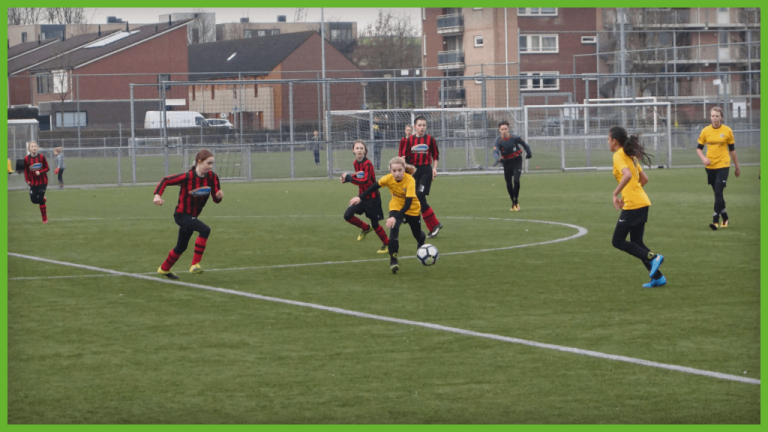 Unitas’30 en meisjesvoetbal: een goede combinatie.
