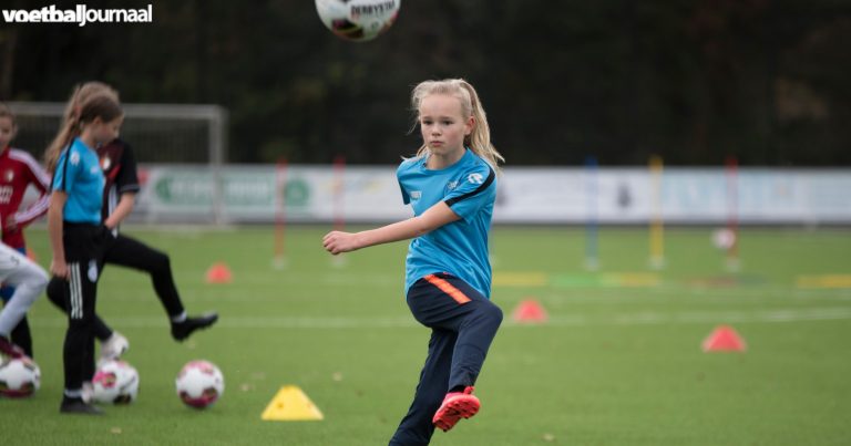 Trainingen Vrouwen Voetbal Academie Rijnmond