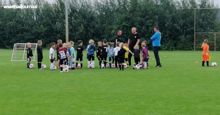 Start mini’s bij VV Oosterhout trappen het seizoen af!