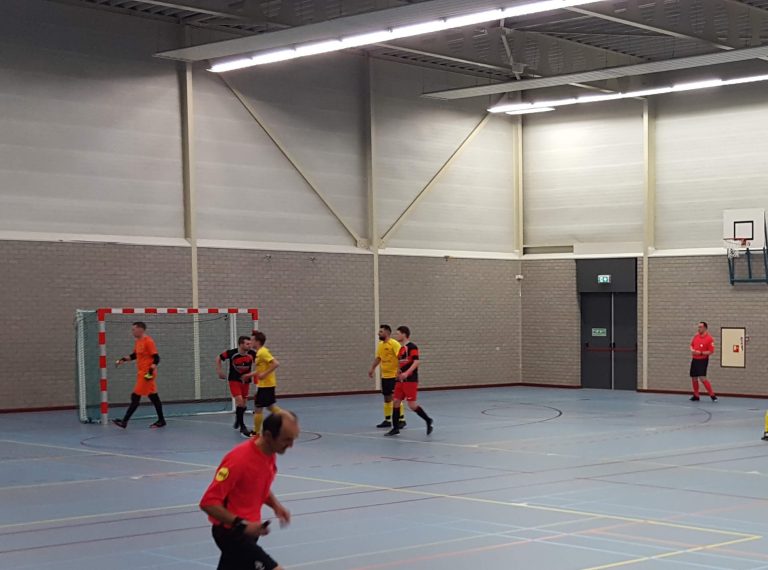 Bristol ontloopt directe degradatie: