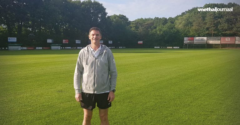 Verbindingsman Huijskens verlengt contract bij Bavel met twee jaar