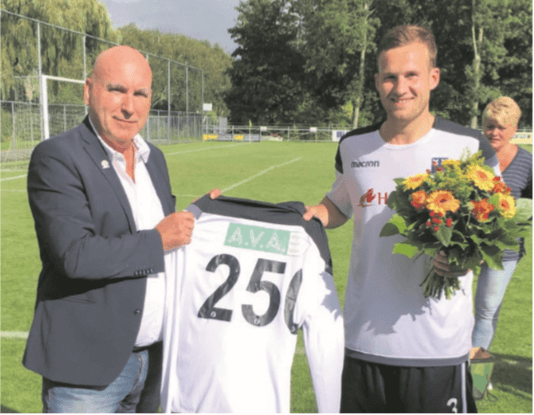 Daan Vegt speelt 250ste wedstrijd voor VV Wieldrecht