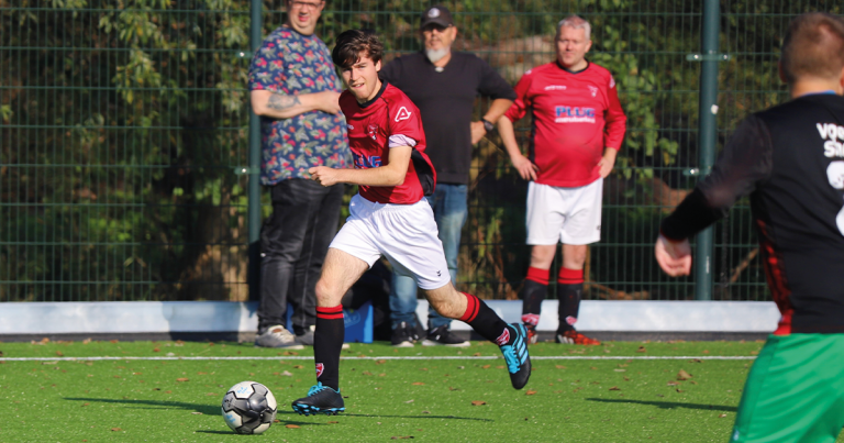 FC Rijnvogels speelt elk soort voetbal aldus Mart de Groot