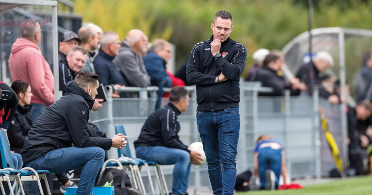 N.I.V.O.-Sparta spreekt vertrouwen uit in trainersduo Niels Blom en Bert Ruijsch