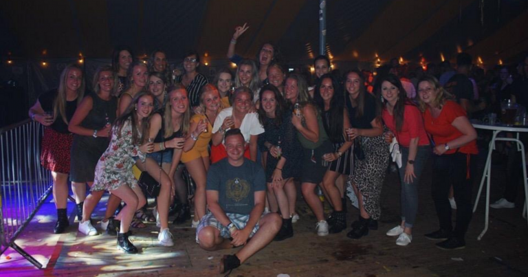 De dames van Wilhelmina’26 pieken in iedere helft