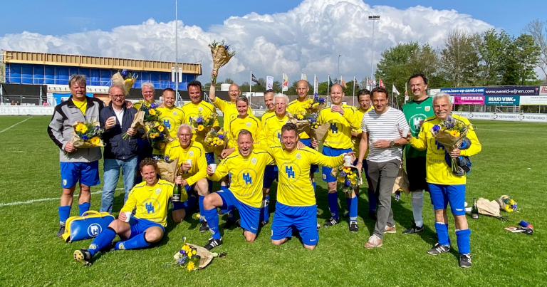 FC Lisse Veteranen 1 45+ trotse kampioenen