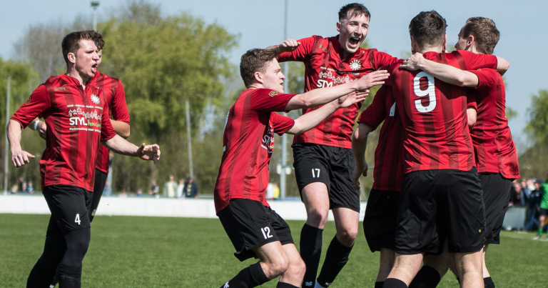 Vriendenteam gaat mee in positieve ‘flow’
