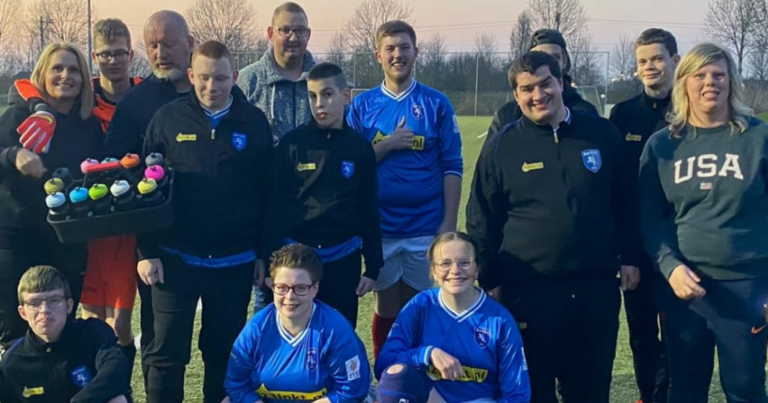 Mariëlle de Leeuw van RKTVC uit Tiel is trainster van het G team