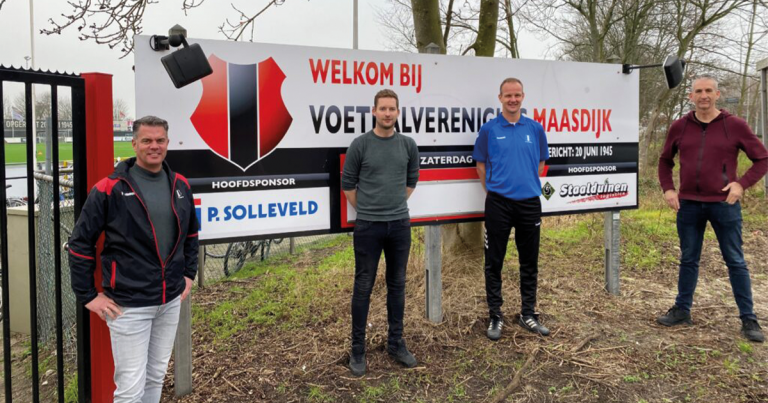 Dennis van den Steen nieuwe trainer Maasdijk