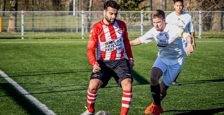 Mentorrol bevalt Hoessein Bouzambou perfect bij VC Vlissingen