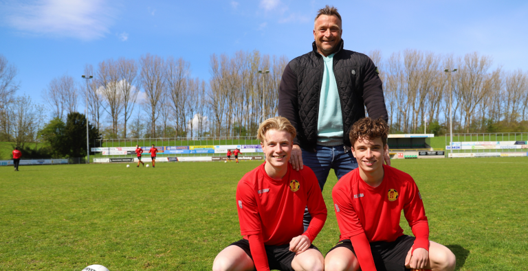 Patrick Bekker trots op zoons bij Rozenburg