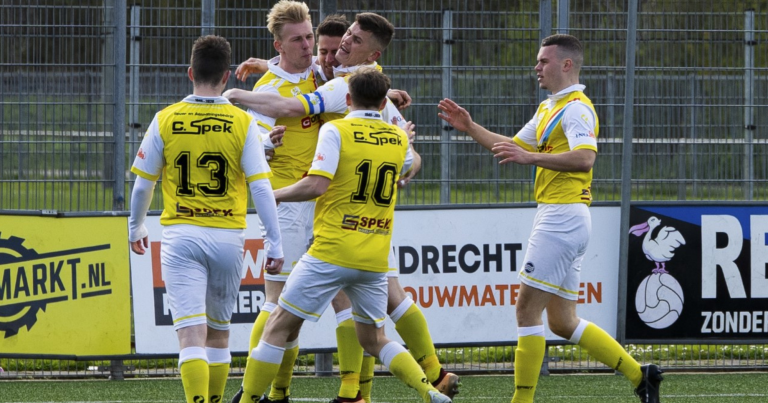 Spirit wint met 1-2 van Pelikaan