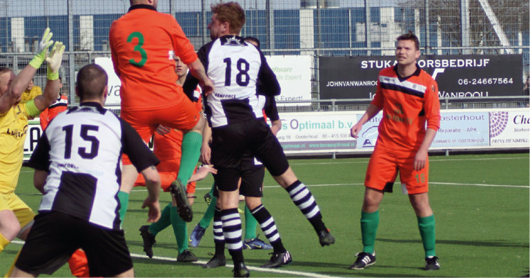 VV Oosterhout speelt gelijk tegen Dubbeldam