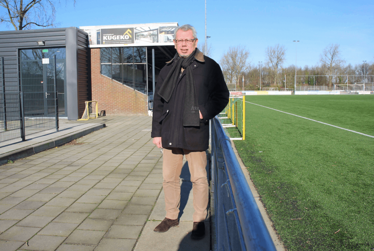 ‘VDL heeft half aannemingsbedrijf’