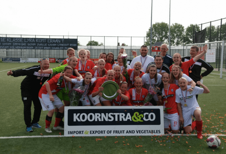 William Vincent geniet bij VV Lyra