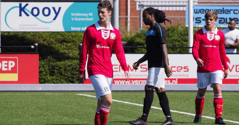 Bryan Bos van VV ’s Gravendeel: ‘’Vooral ervaring opdoen’’