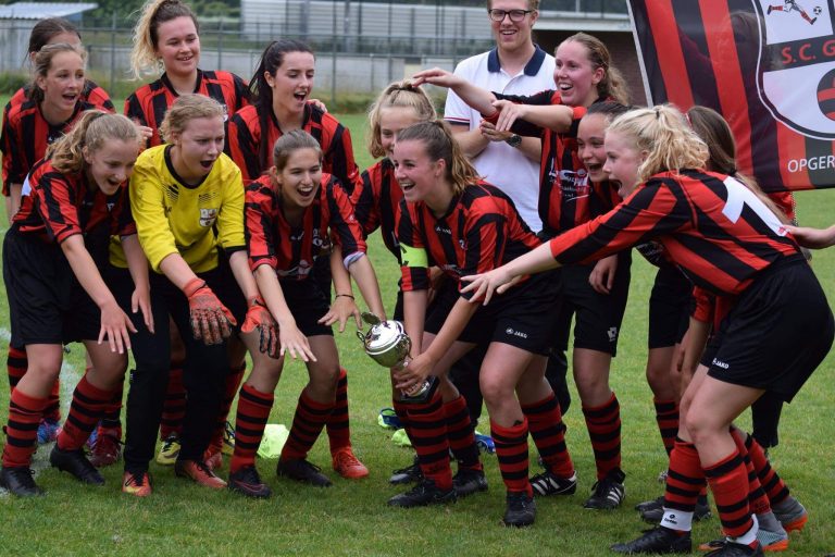 SC Gastel meiden O-19 winnen districtbeker