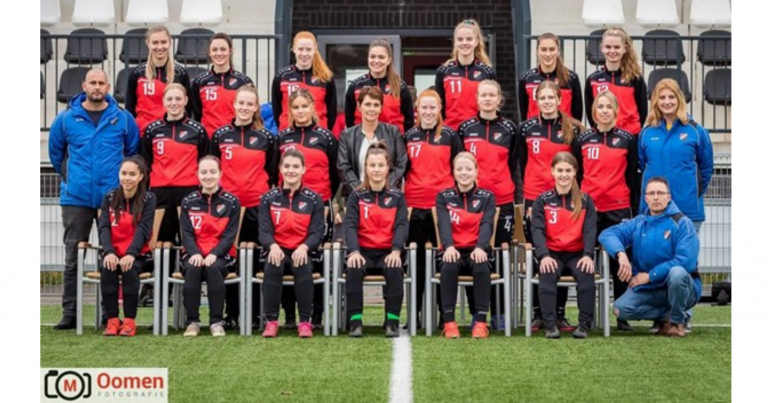 In gesprek met de Dames 1 van Nivo Sparta