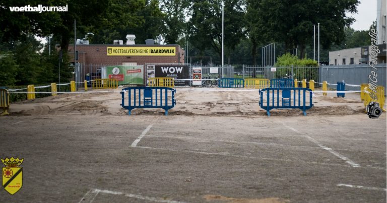 Mysterieuze zandvlakte op het terrein van VV Baardwijk