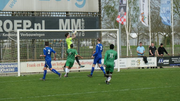 S.V. Capelle wint belangrijke wedstrijd van PCP: 5-0