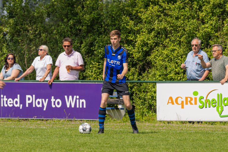 Wouter Hartog trots op kampioenschap met SKNWK